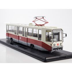 Трамвай КТМ-8  (красно-белый)