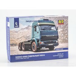 Сборная модель Камский-6460 седельный тягач 