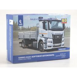Сборная модель Камский-53251 бортовой автомобиль
