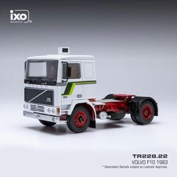 VOLVO F10 towing vehicle (1983)